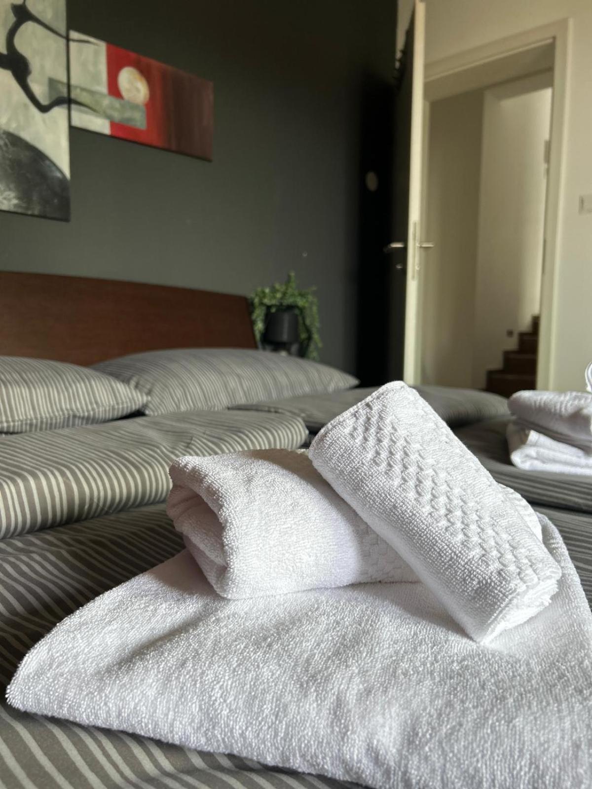 Apartman Rada Kraljevica Eksteriør billede
